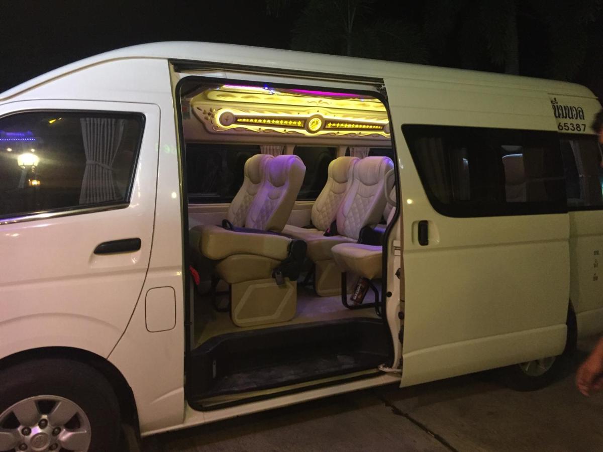 You In House Urt Surathani Airport Surat Thani Dış mekan fotoğraf